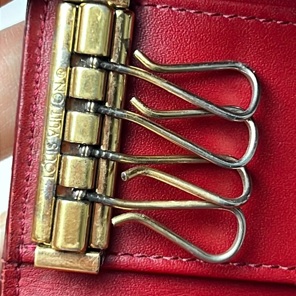 Auth. LV Louis Vuitton Vernis Red Monogram Multicles 4 Key Ring Wallet Vintage - Picture 11 of 17